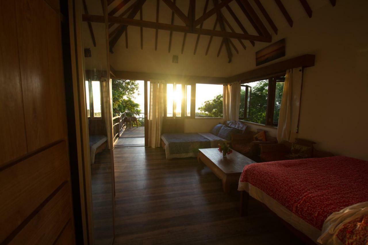 Hotel Boa Hill Surf House Nembrala Exterior foto